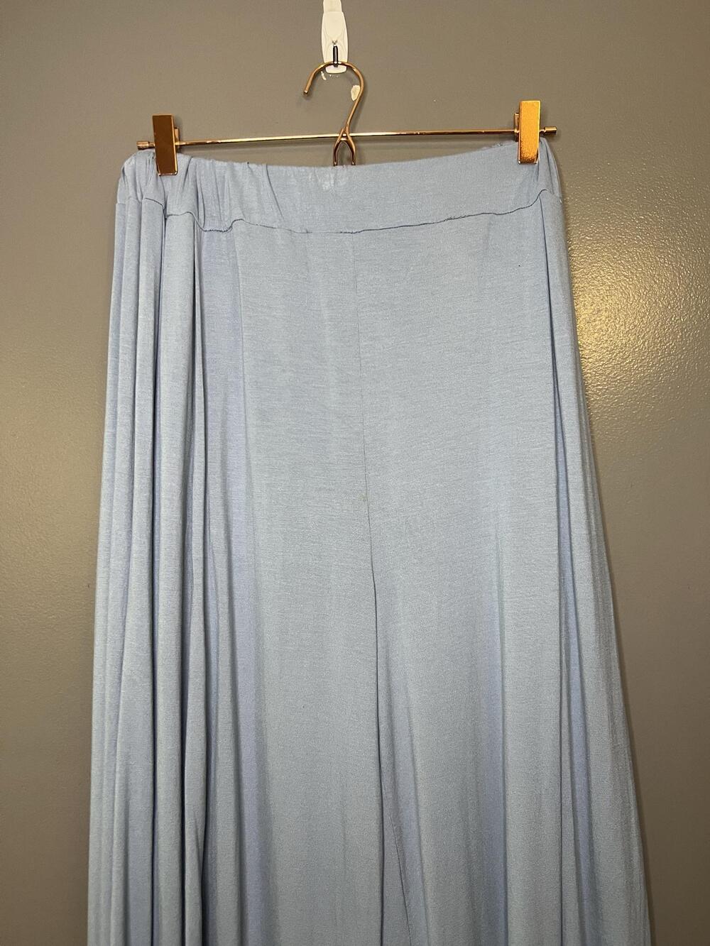 FP Beach Skirt Womens Medium Blue Jersey Maxi Elastic Waist Flowy Boho Casual